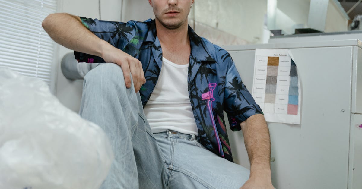 Selecting the Right Laundry Service for Heavy-Duty Workwear