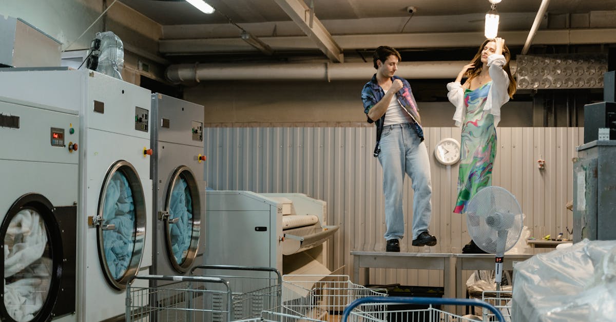 Understanding the Importance of Colour Coordination in Party Linens